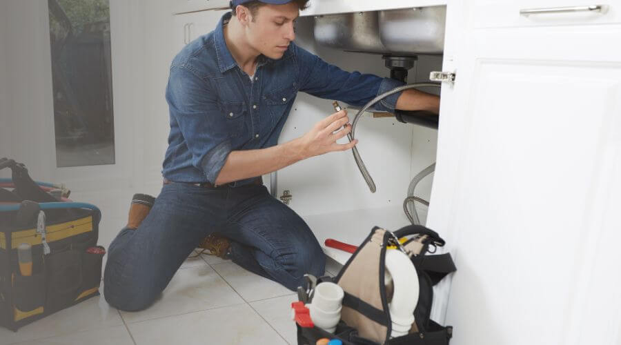 Emergency Leak Repair in Bayport, NY